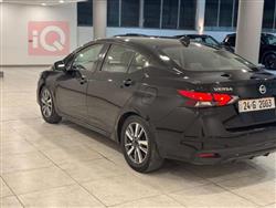 نيسان فيرسا